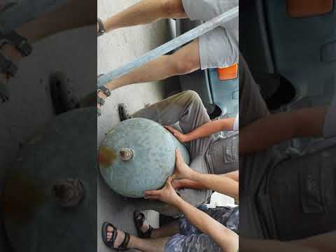 Wideo: Jak Samodzielnie Usunąć Kamień Z Bojlera