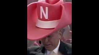 That time Coach got his headgear from the sky ⛅😂 screenshot 3