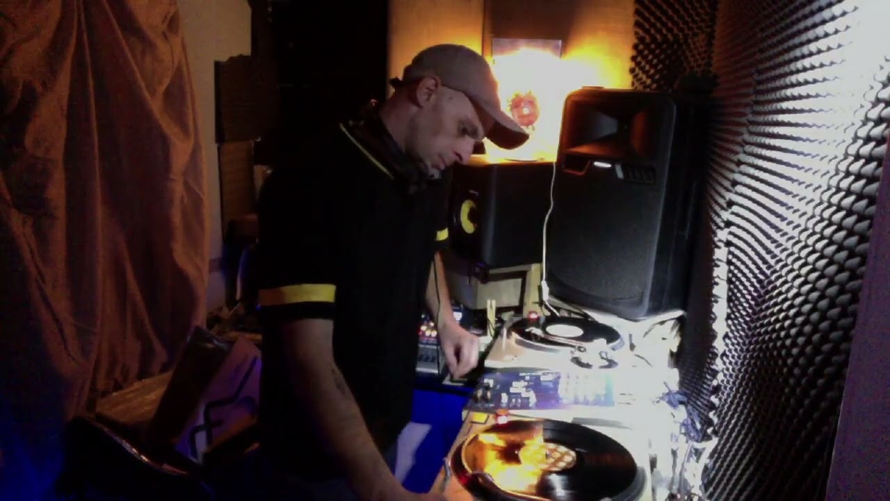 KRISMIX Birthday'S 2025 Vinyl'S TECHNO SESSION N°2