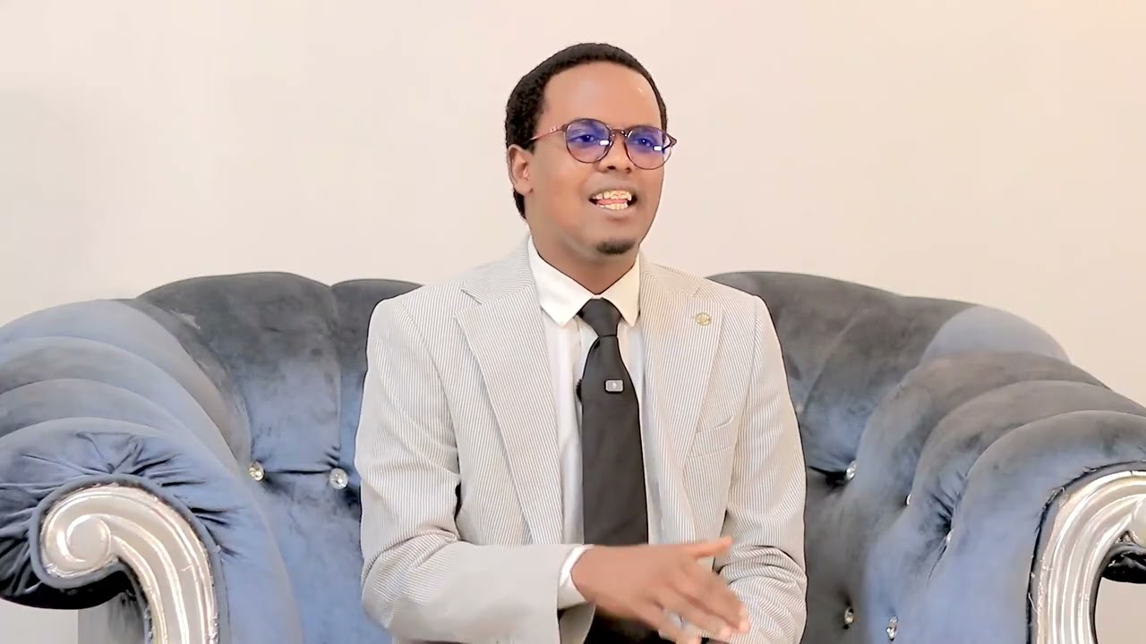 WARAYSI XASAASI AH MADAXWAYNE KU XIGEENKII HORE EE ABDI ILAY MD MAWLID HAAYIR AYAA WAX BADAN ..