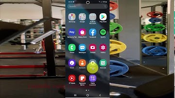 Samsung Galaxy S20 : How to enable or disable lock screen shortcuts (Android 10)