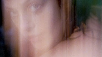 Hannah Cohen – Dusty (Lyric Video)
