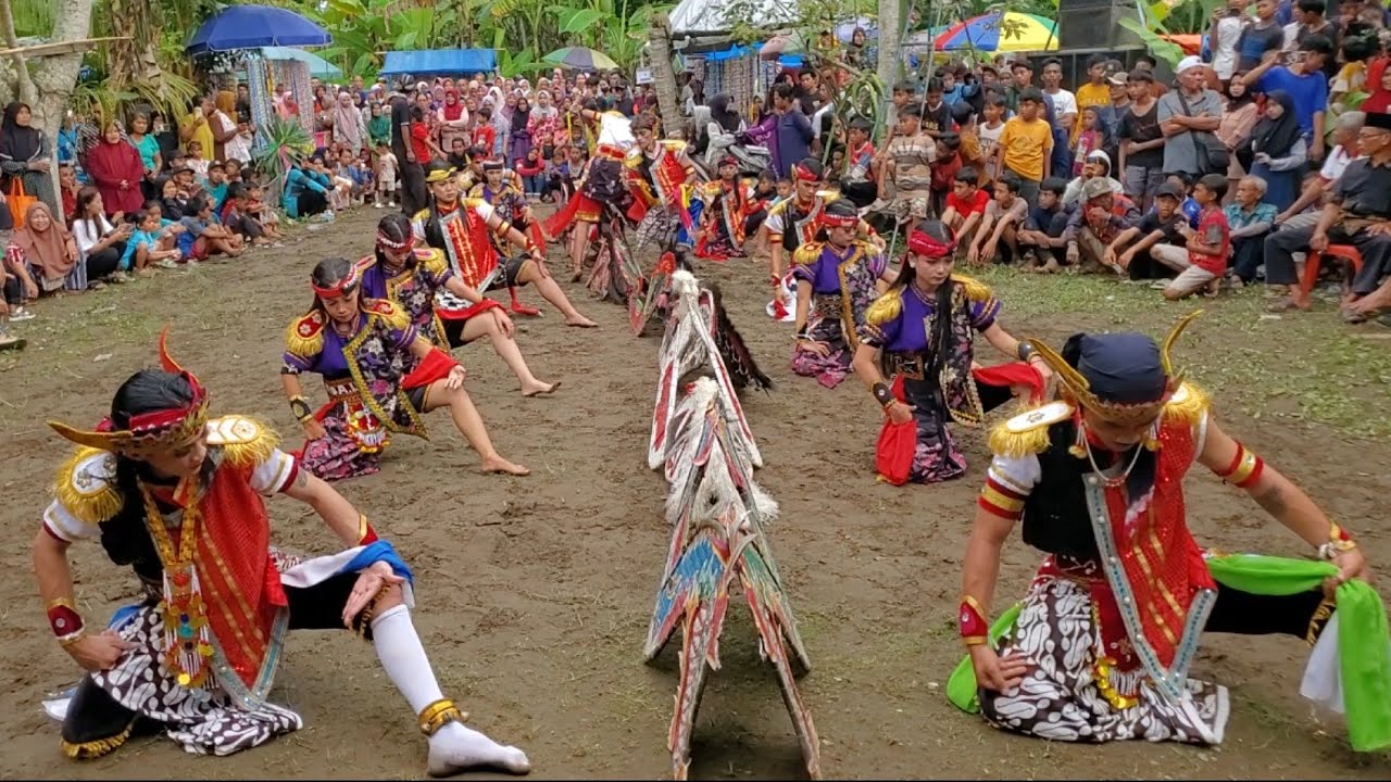 Tari Sawangan ☆ Ebeg Turonggo Mudo Tunggul Jati // Live Kemujan Adimulyo Kebumen