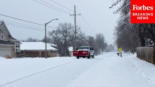 Heavy Snowfall Covers Roads In Shawnee, Kansas As Midwest Continues To Be Hit By Winter Storms