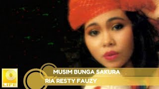 Ria Resty Fauzy - Musim Bunga Sakura