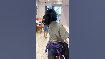 Câu chuyện chiếc quần xì quá cỡ trong bữa cơm 😂💩