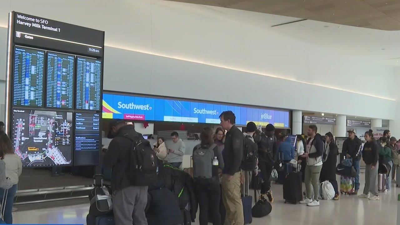 Thousands Stranded by Southwest Airlines