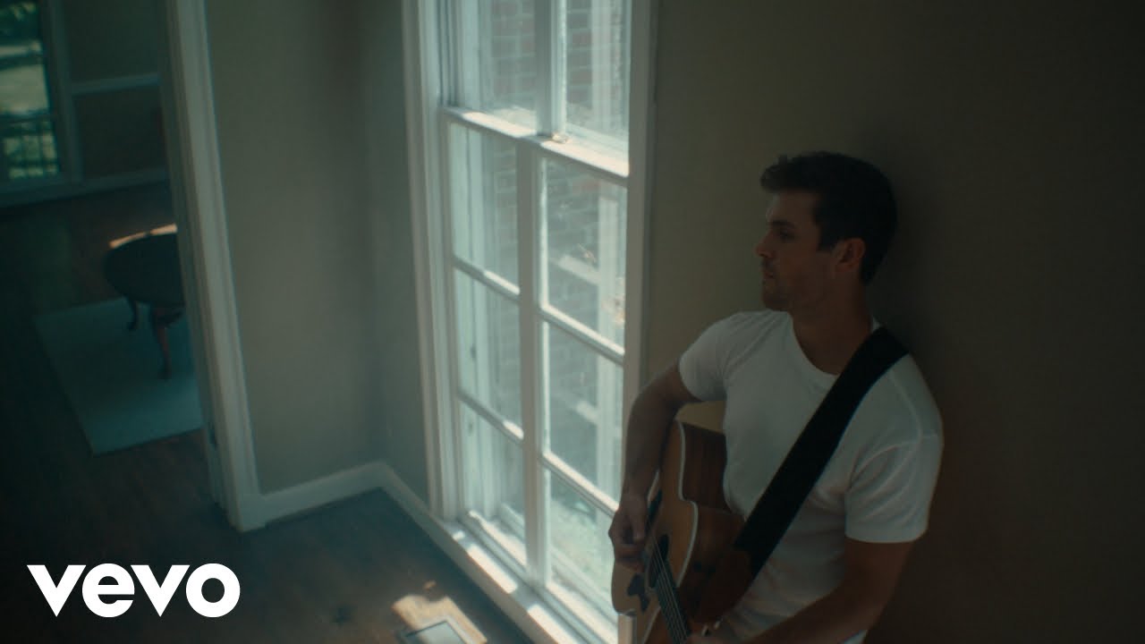 Griffen Palmer - Unlearn (Performance Video) adlı videoyu YouTube'da izle Griffen Palmer - Unlearn (Performance Video) adlı videoyu YouTube'da izle