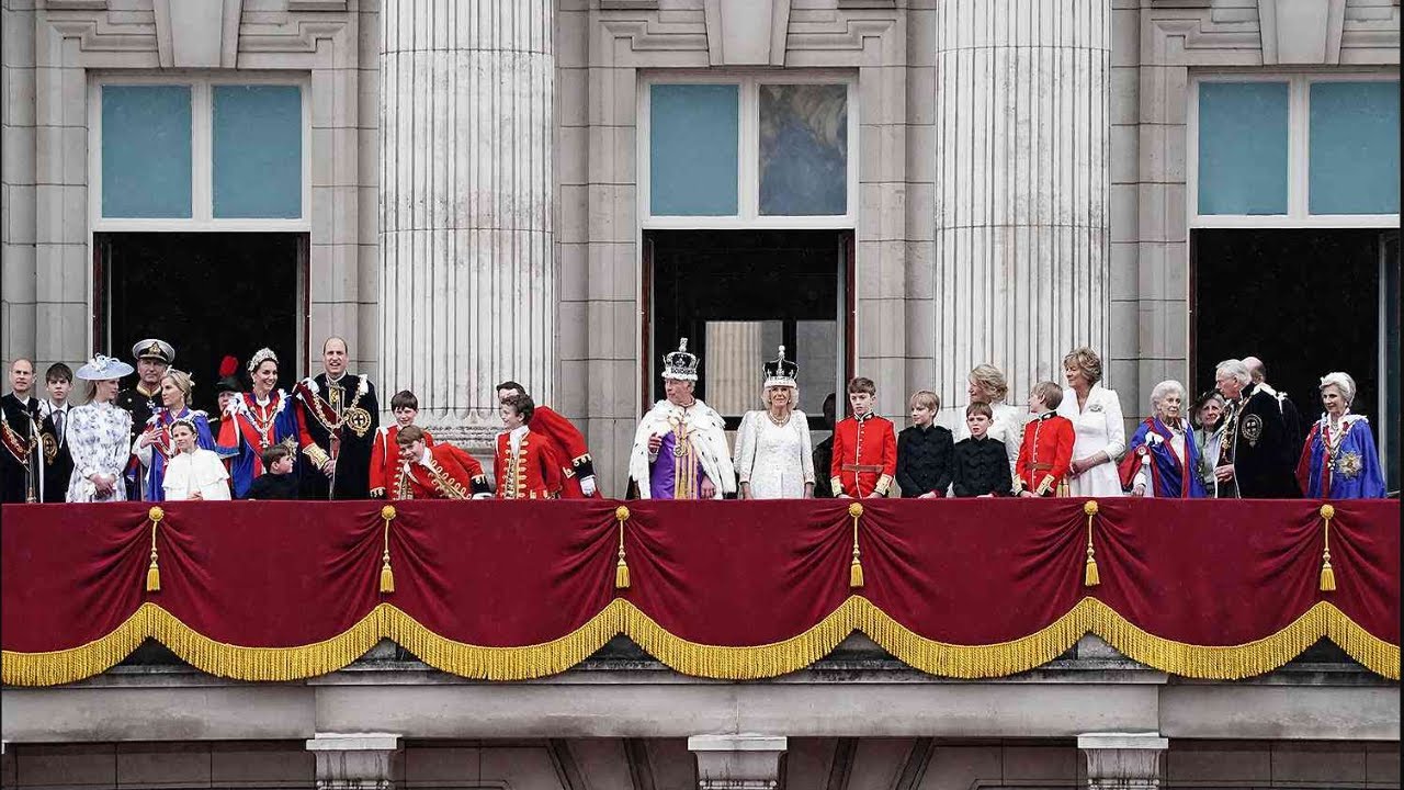 Terribly White Balcony