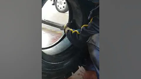 ASCET Euromaster - Montaj Anvelope Industriale Michelin XZM cu Sistem Tubeless Bead Seal (T.B.S)