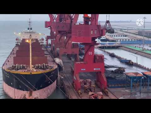 BAUXITE CARGO DISCHARGE