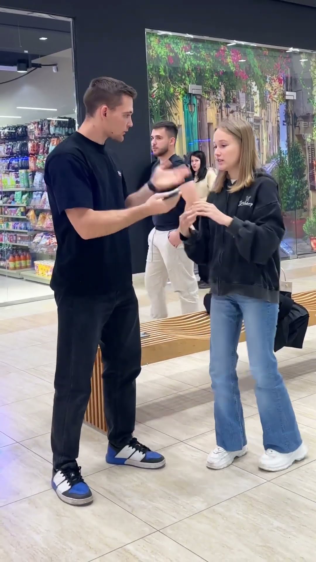 How would you react?? Subscribe to me?
