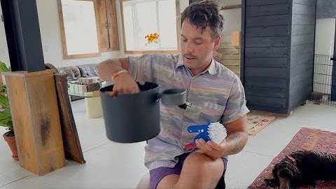 How to clean your sauna benches