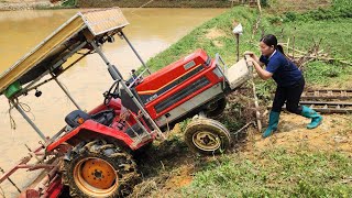 Daily work of a woman driving a tractor @QuangMinhToan