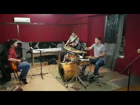 qolga/ქოლგა - თურმე თამაშია