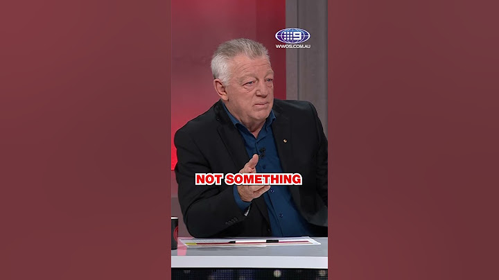 Gus responds to talk of the Doggies chasing Lachlan Galvin... 👀 #9WWOS #NRL #shorts