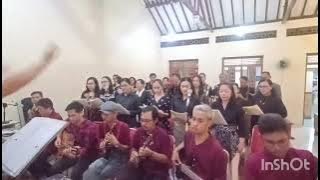 TUHAN KASIHANILAH KAMI // KEMULIAAN// Gaya keroncong Tonie widyarto // erenest voice 