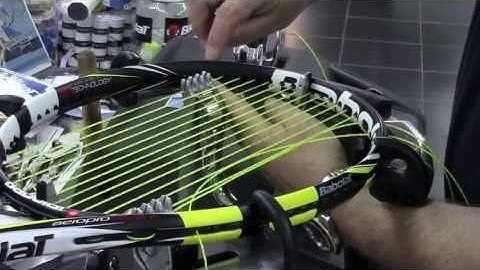 Como encordar una raqueta con el ATW Universal por Richard Parnell (Castellano)