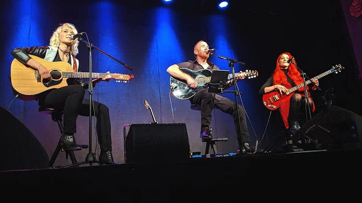 Africa - MonaLisa Twins & Mike Mass (Toto Cover)