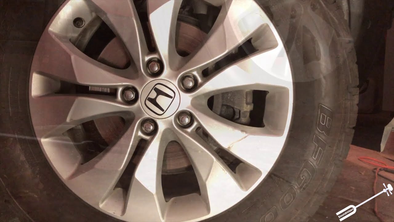 2014 Honda CR-V: How to change a car tire, spare tire and tire rotation