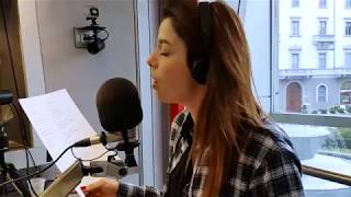 Video-Miniaturansicht von „Annalisa canta "Mind If I Stay" dei Kadebostany a @Radio105“