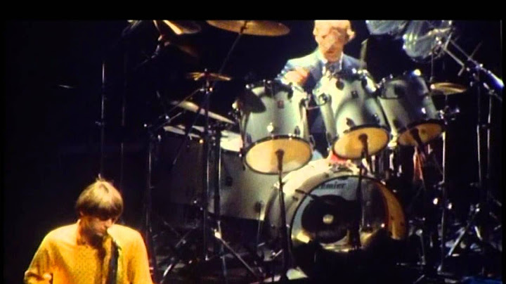 Going Underground Live version - Live performance video thumbnail