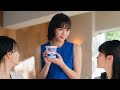 綾瀬はるか、ノースリーブですらり腕出し 軽やかジャンプも見せる! 「BifiXヨーグルト」新ウェブCM「タンサで軽やかに」編