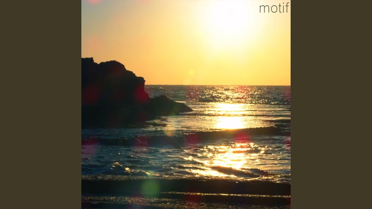 Ver Closing Song en YouTube