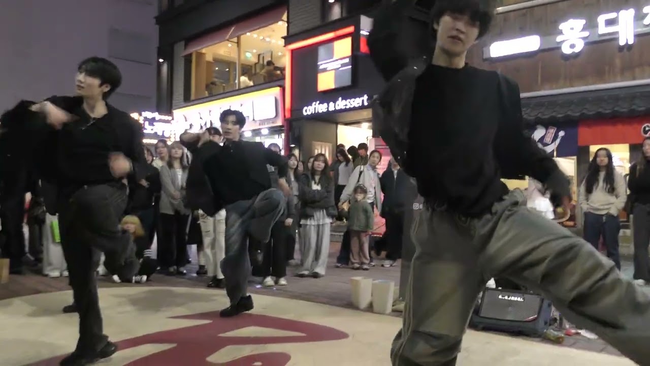 251019 Korea Kpop Dance Team mocean (모션) - FaSHioN (CORTIS) Hongdae busking