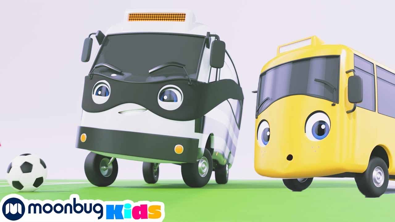 Buster juega al fútbol | Nanas para bebés | Buster en Español - Little Baby Bum