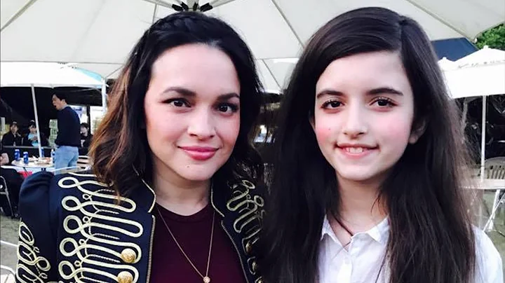ANGELINA JORDAN (11) opened for Norah Jones in Mus...