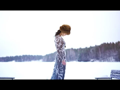 Justine Louise • Le Chemin • (Clip Officiel)