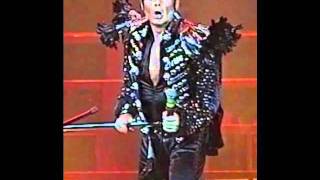 Watch Gary Glitter Cupid video