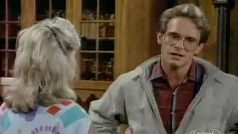 Newhart 5x02 Camp Stephanie