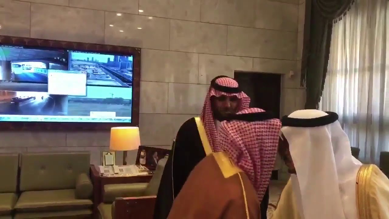 لقاء امير منطقة الرياض مع الشيخ ملهي بن سلامه بن سعيدان والشيخ محمد بن حمد بن قرص بعد عفوه عن ابنه