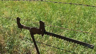 Easy Barb wire fence repair