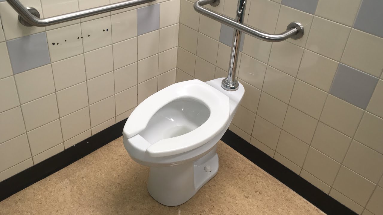 2000’s Crane Plumbing Hymont Toilet (1.6 GPF) YouTube