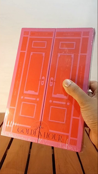 IU The Golden Hour Concert DVD Ver. | Album Unboxing #iu #goldenhour #leejieun #unboxing