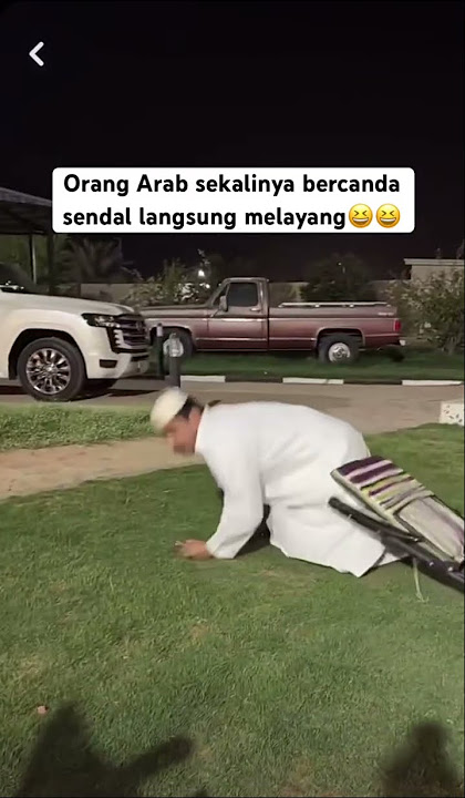 Orang Arab sekalinya bercanda sendal langsung melayang #arabic #funny #funnyvideo #shorts