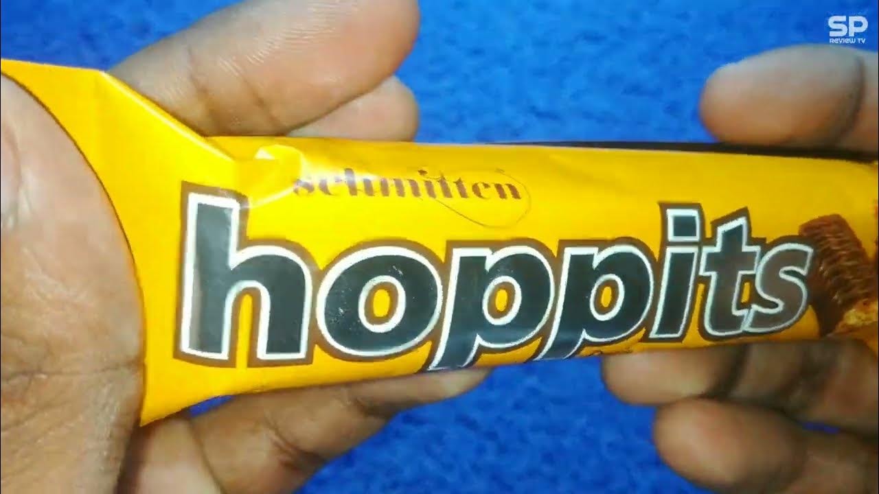 Schmitten hoppits.. Dark chocolate with granola and fruits... 