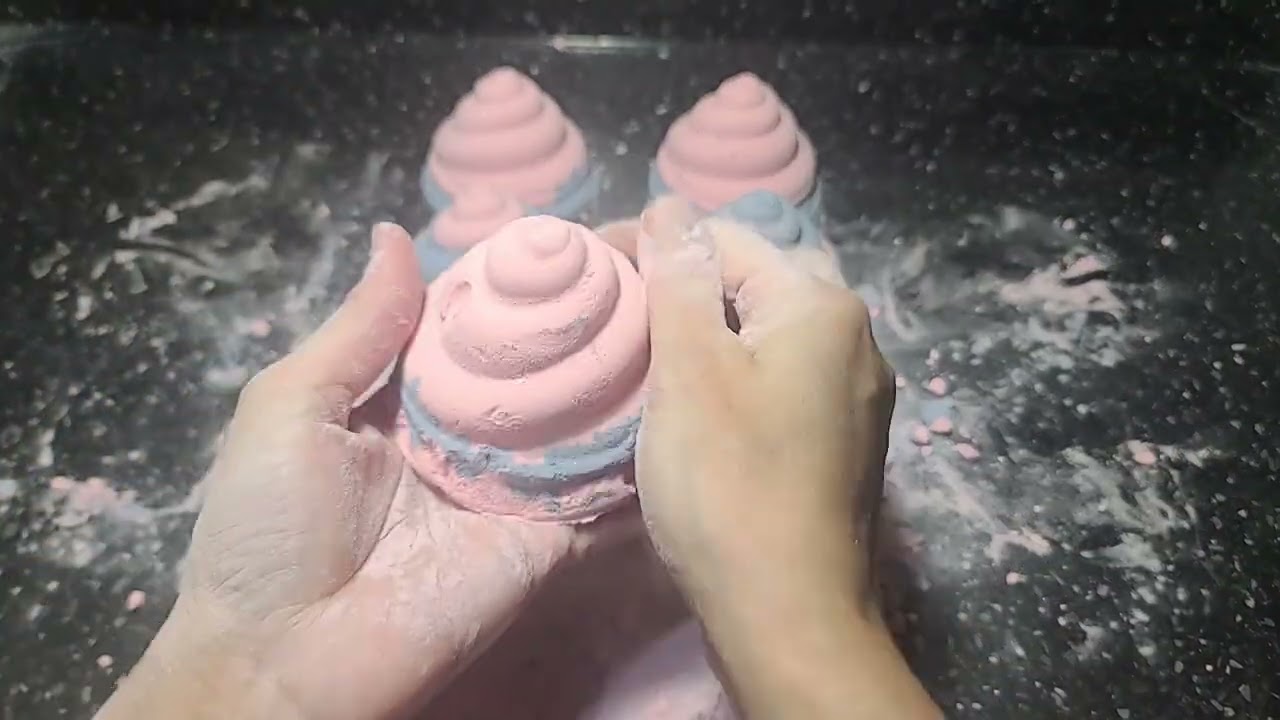 Baking soda crushing asmr 