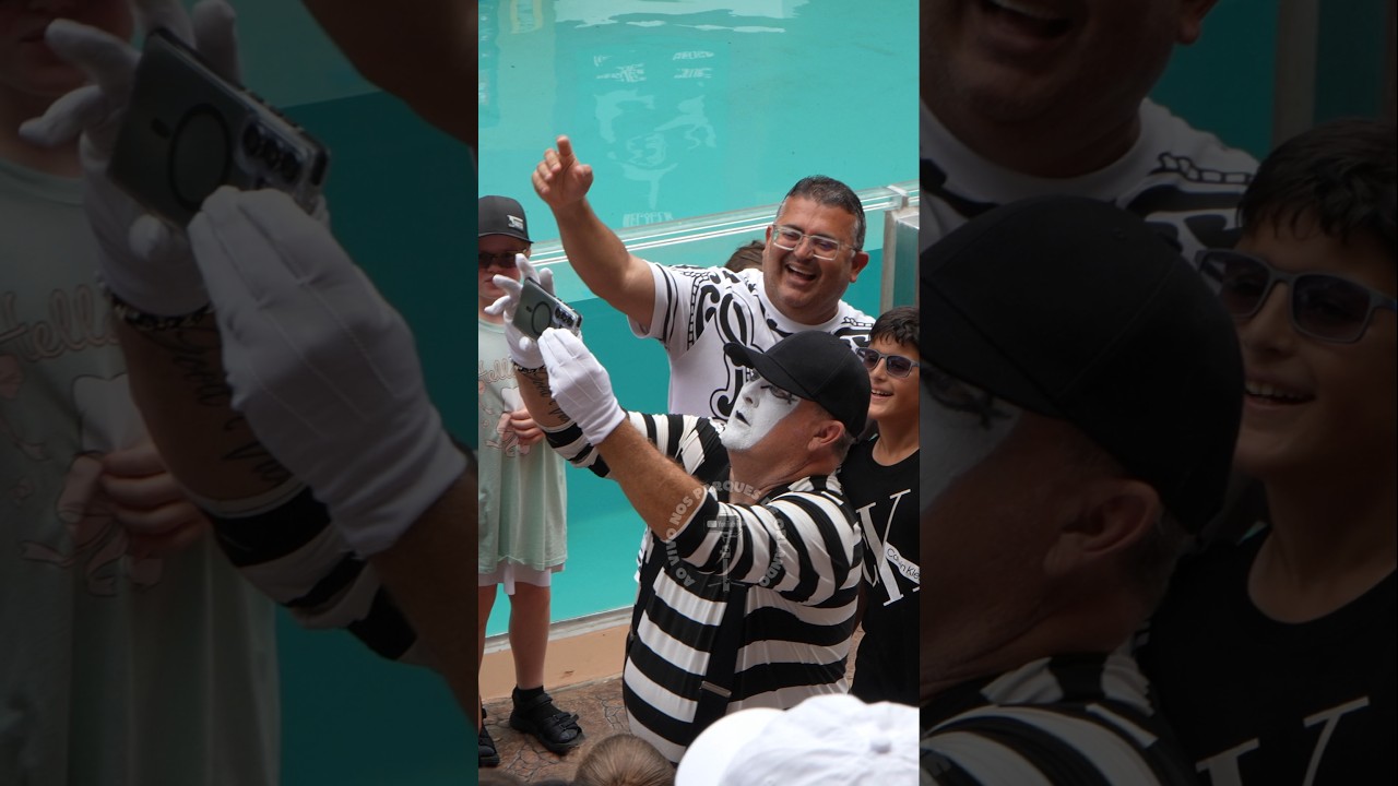 Tom o mímico pegou o celular deste homem 📱😂🤣 #tomthemime #seaworldmime