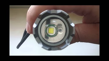 UltraFire Cree XML T6 2000Lm Zooming LED Flashlight from GearBest.com