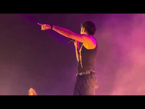 Dolu Kadehi Ters Tut feat. Selin - Olabilirdik (Live)