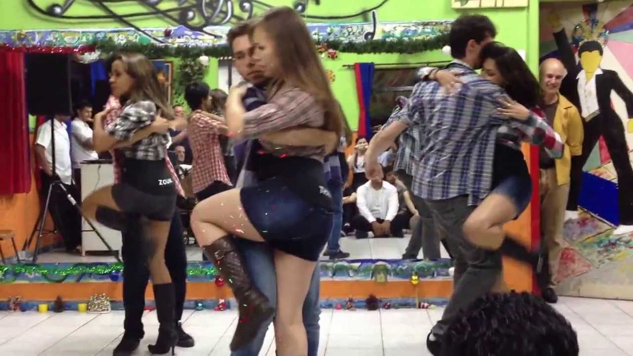 Sertanejo e Vanera - Baile da Madruga 3.0 - UFABC