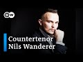 Capture de la vidéo Countertenor Nils Wanderer: Portrait Of The Versatile Singer With The Poignantly High Voice