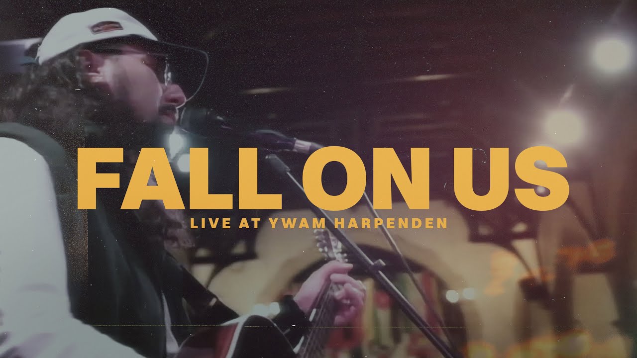 Fall On Us (Live) - Pedro Netto + Violet Alexandria