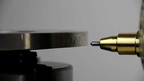 Rotary pneumatic dot peen marking machine for flange brake disc flywheel