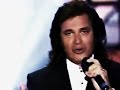 Engelbert Humperdinck Quiereme Mucho Yours Live 