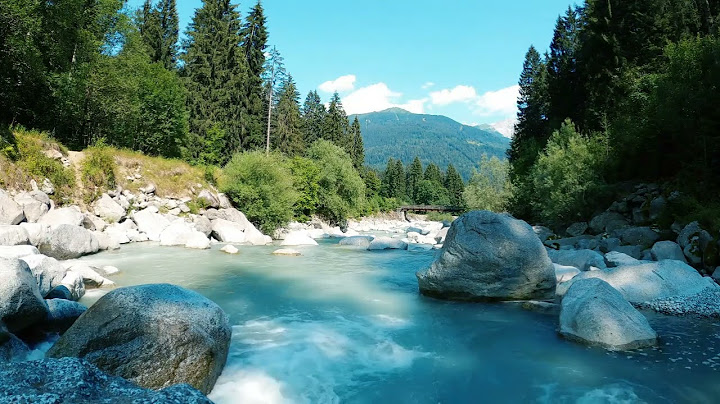 bellissimo rumore dell'acqua che scorre nel torrente per addormentarsi e meditare- ASMR